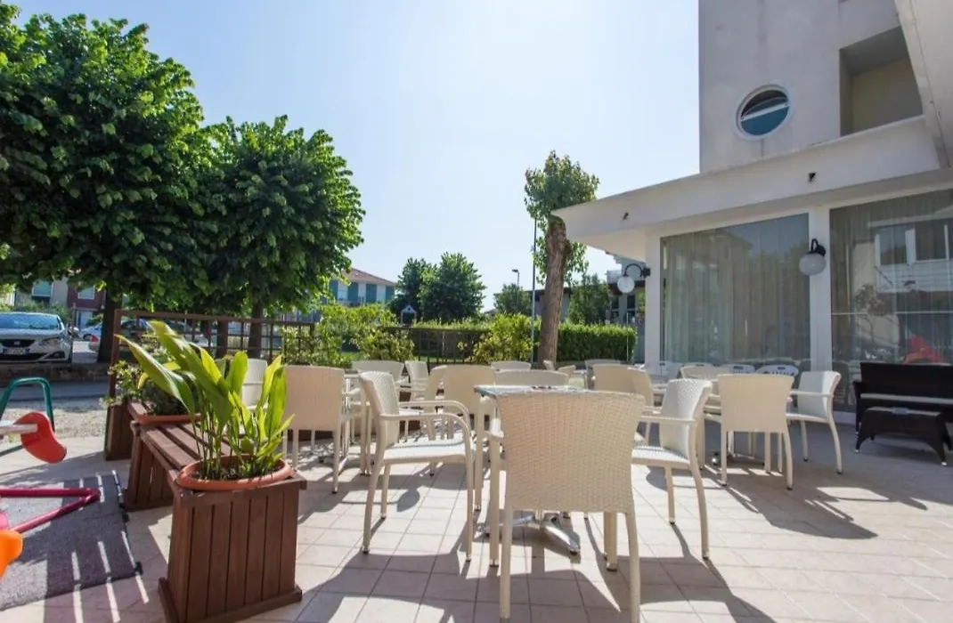 Hotel Villa Vera-1